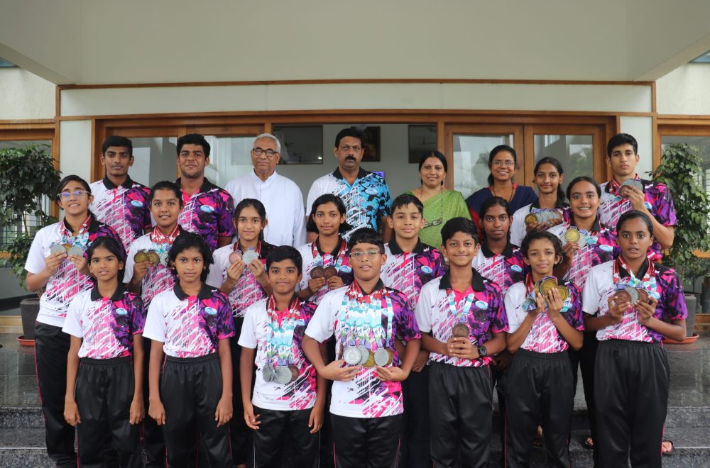 In the 50th Junior and 40th Sub Junior Kerala State Aquatic Championship held at Trivandrum our team won 10 Gold, 20 Silver & 12 Bronze Medals